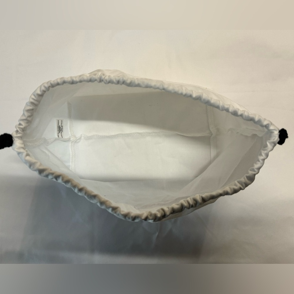 Chanel Dust bag white